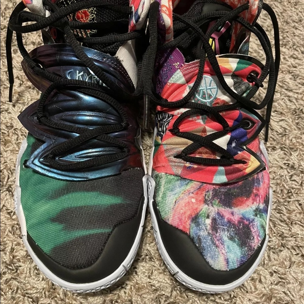 Nike kyrie S2 what the